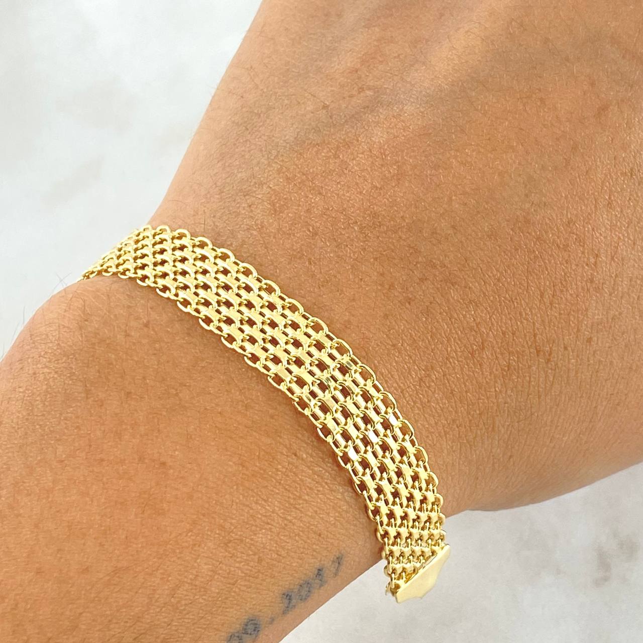 Pulso Chino 8.1gr / 21cm / +0 Oro 18K