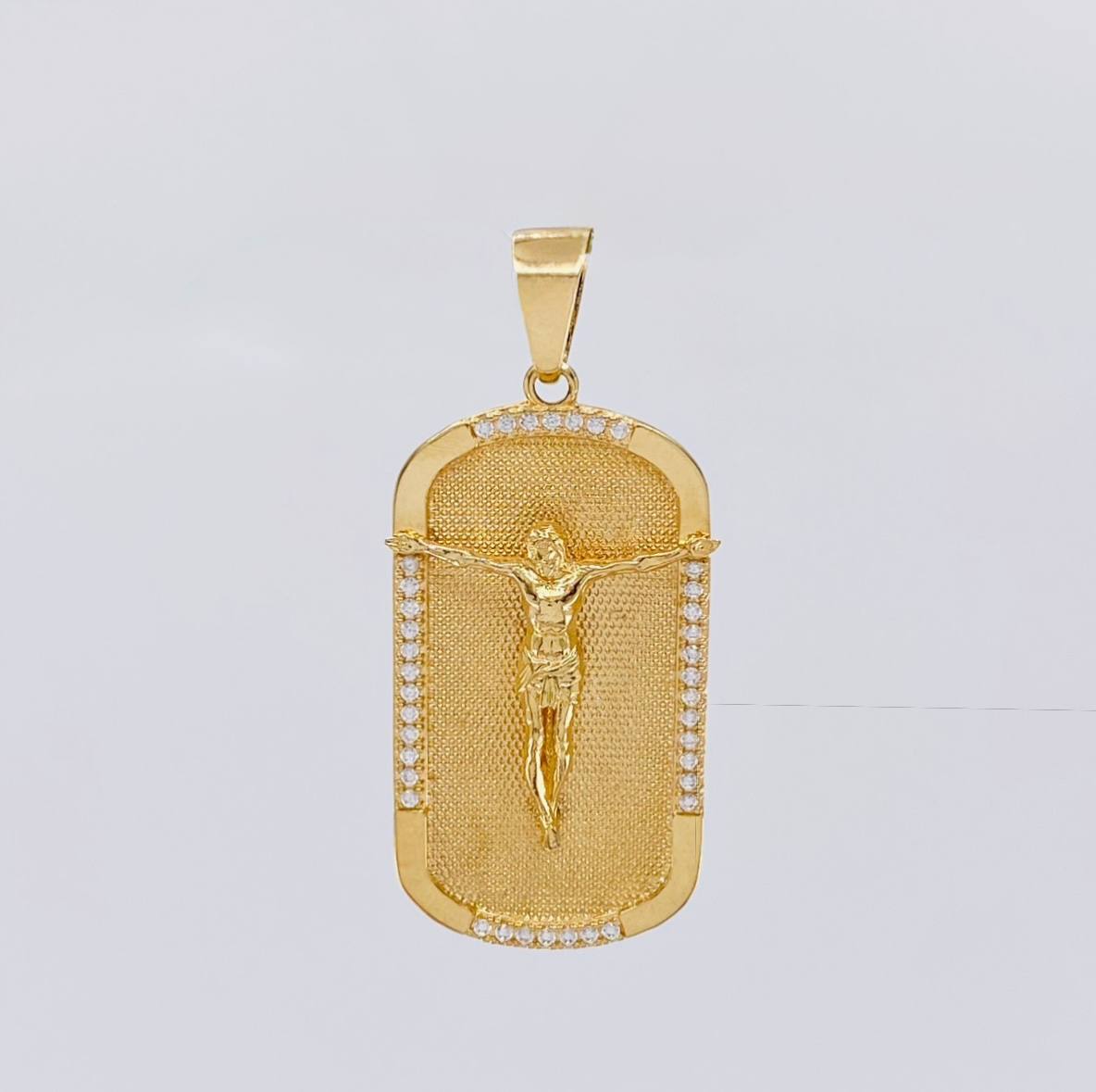 Dije Placa Cristo 9.5g / 5.1cm Oro Amarillo 18K