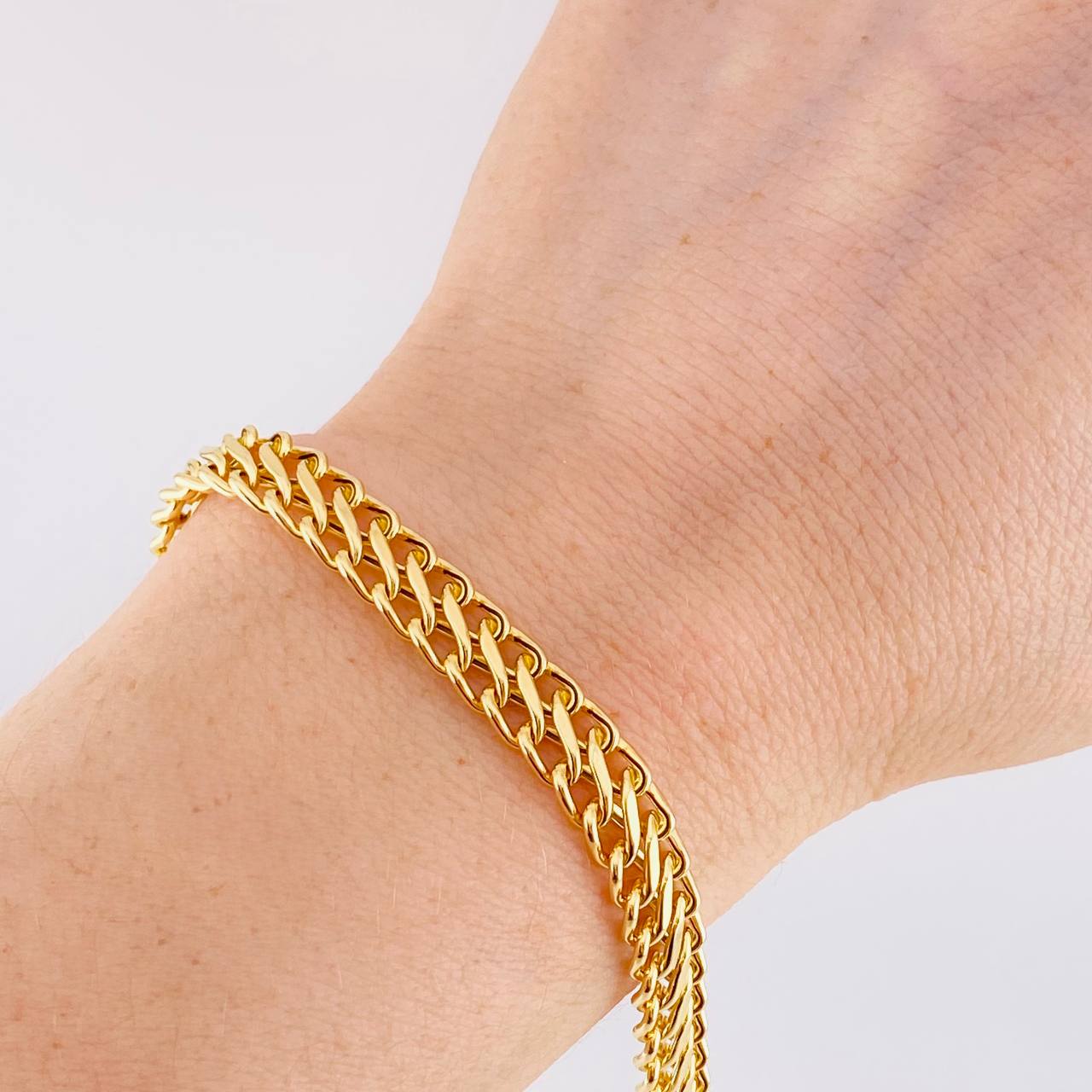 Pulso Sedusa 7.4g / 18.6cm / 7.2mm Oro Amarillo 18K