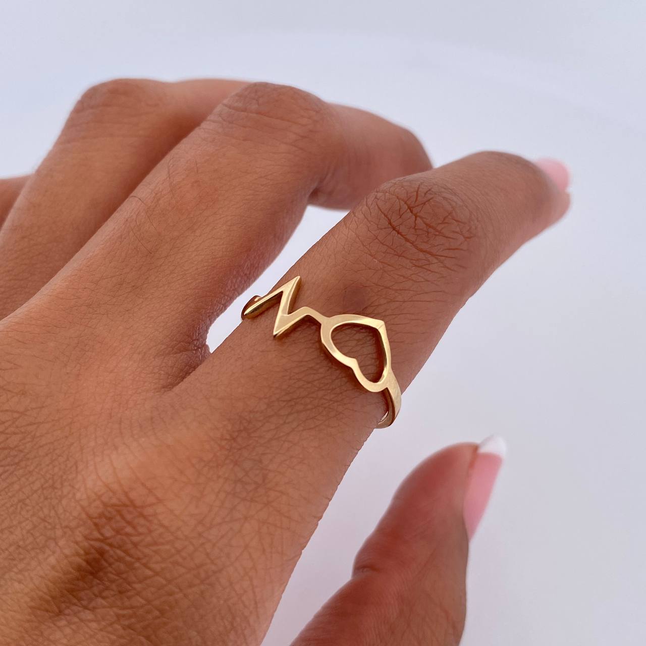 Anillo Silueta Corazon Linea de Vida 1.25gr / T7 / Oro Amarillo 18K &