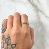 Anillo Corona 15s Pattek 2.55gr / T6 1/2 / Circones Blancos Rosados Oro Amarillo 18K