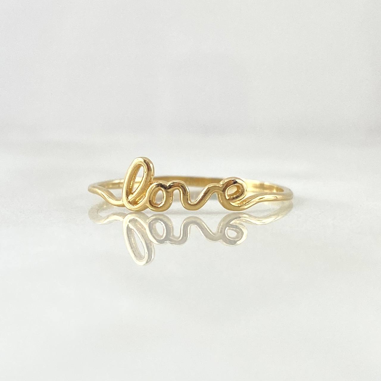 Anillo Love 0.85gr / T6 1/2 / Oro Amarillo 18K