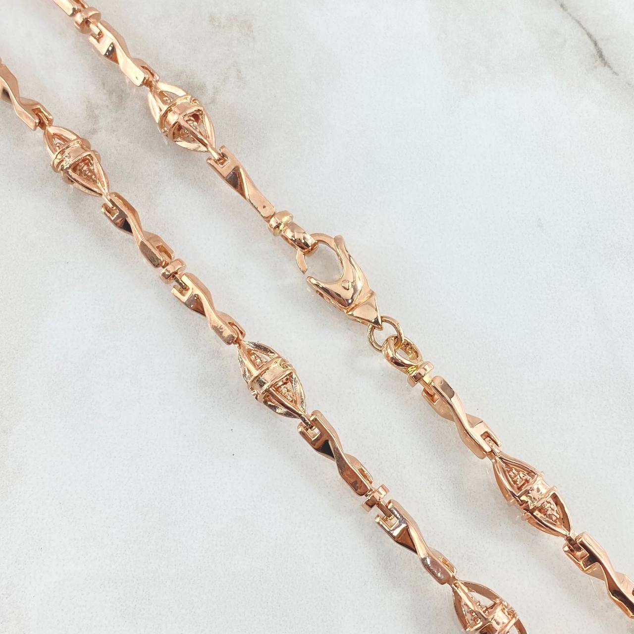 Cadena Rustica Dubai Entorchada 56.25gr / 60cm / 4mm Oro Rosa 18K ©