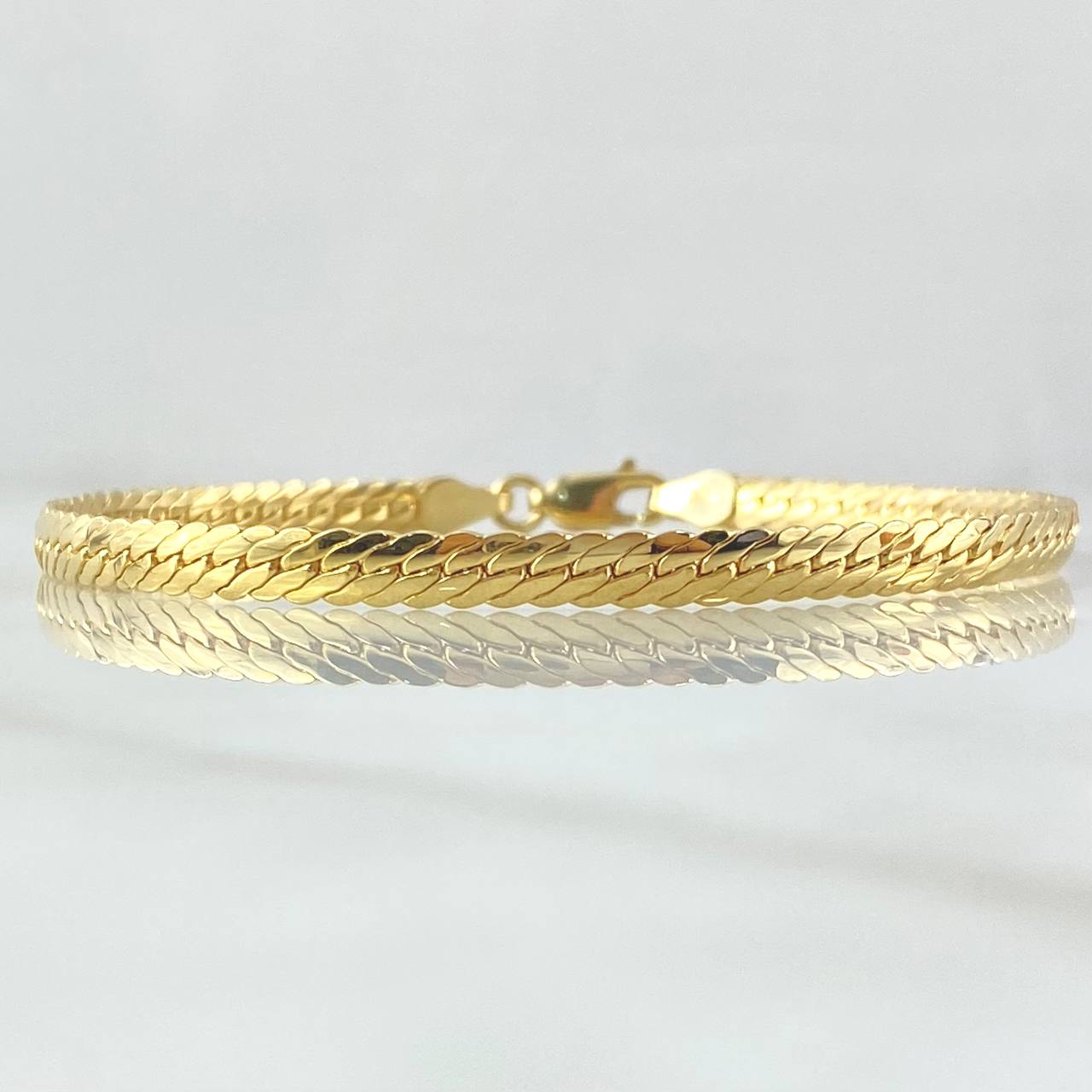 Pulso Serpiente 4.5gr / 19cm / 4mm Oro Amarillo +3 18K