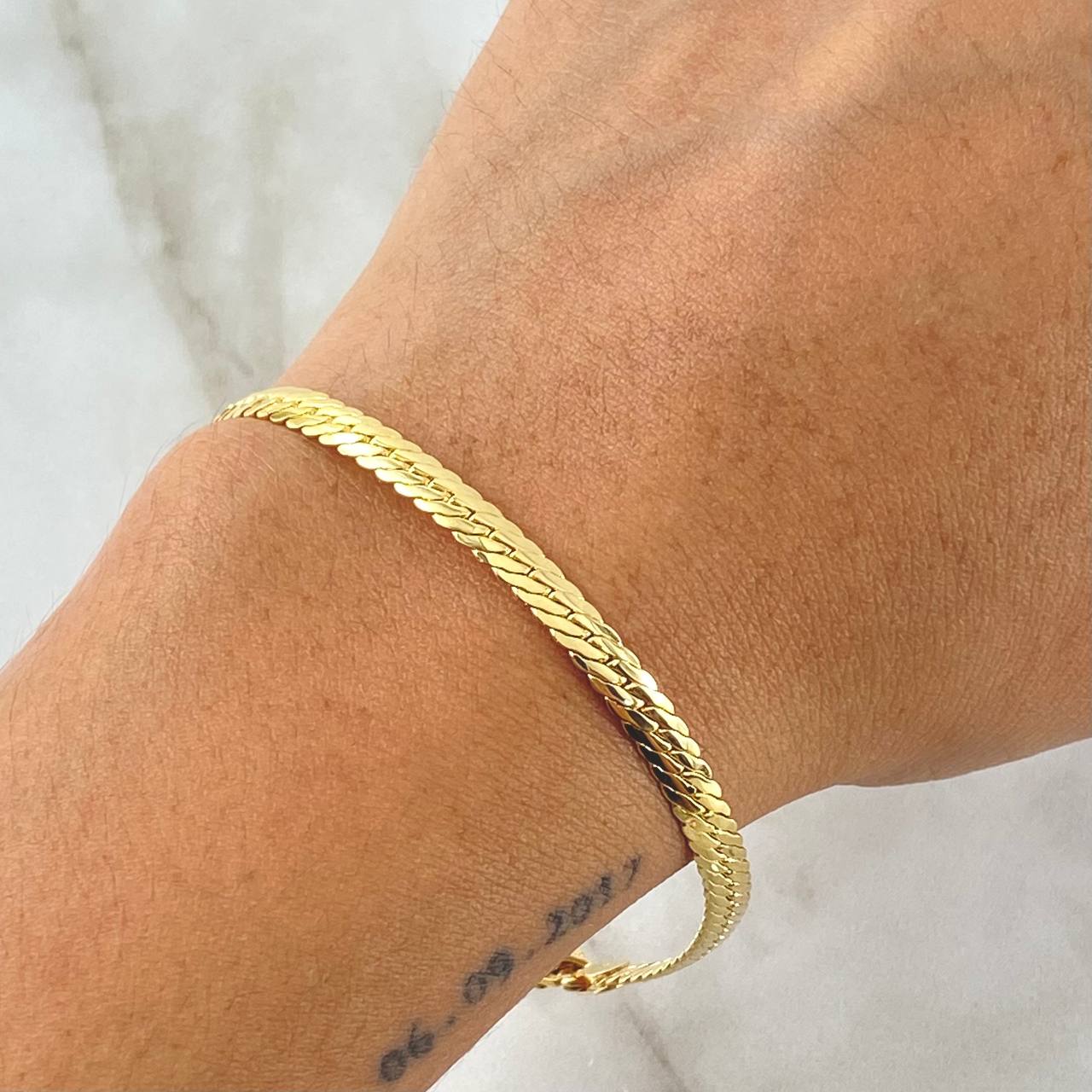 Pulso Serpiente 9.65gr / 20cm / 5.6mm Oro Amarillo +3 18K