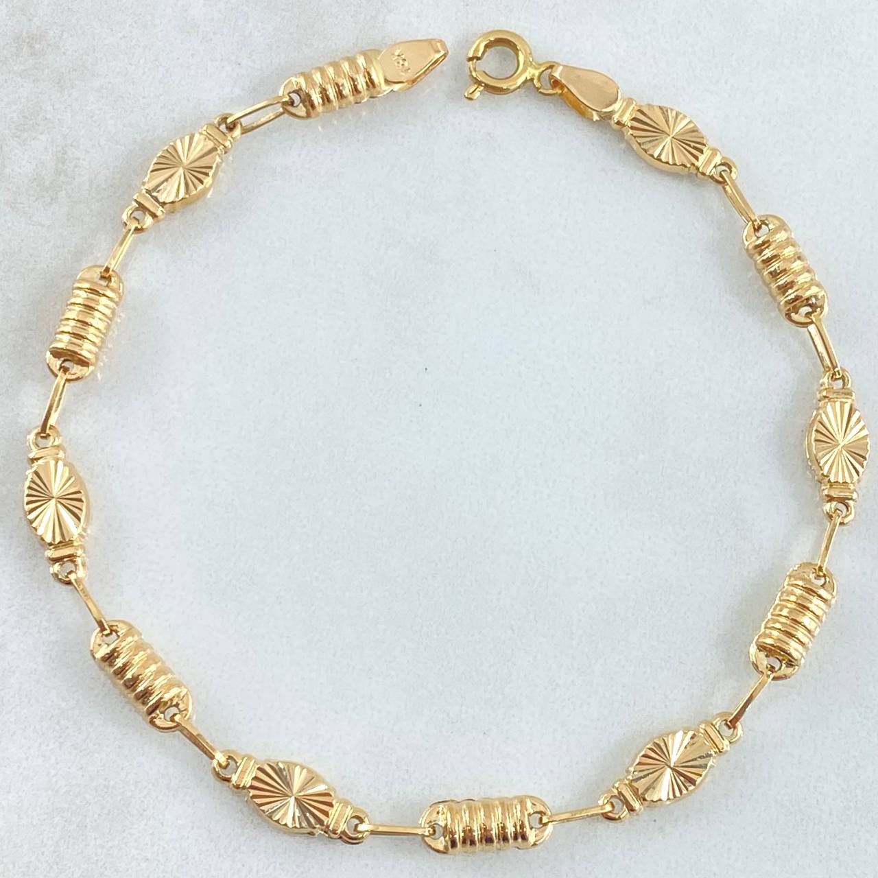 Pulso Rustico Cilindro 4.8gr / 20.8cm / Oro 18K ©