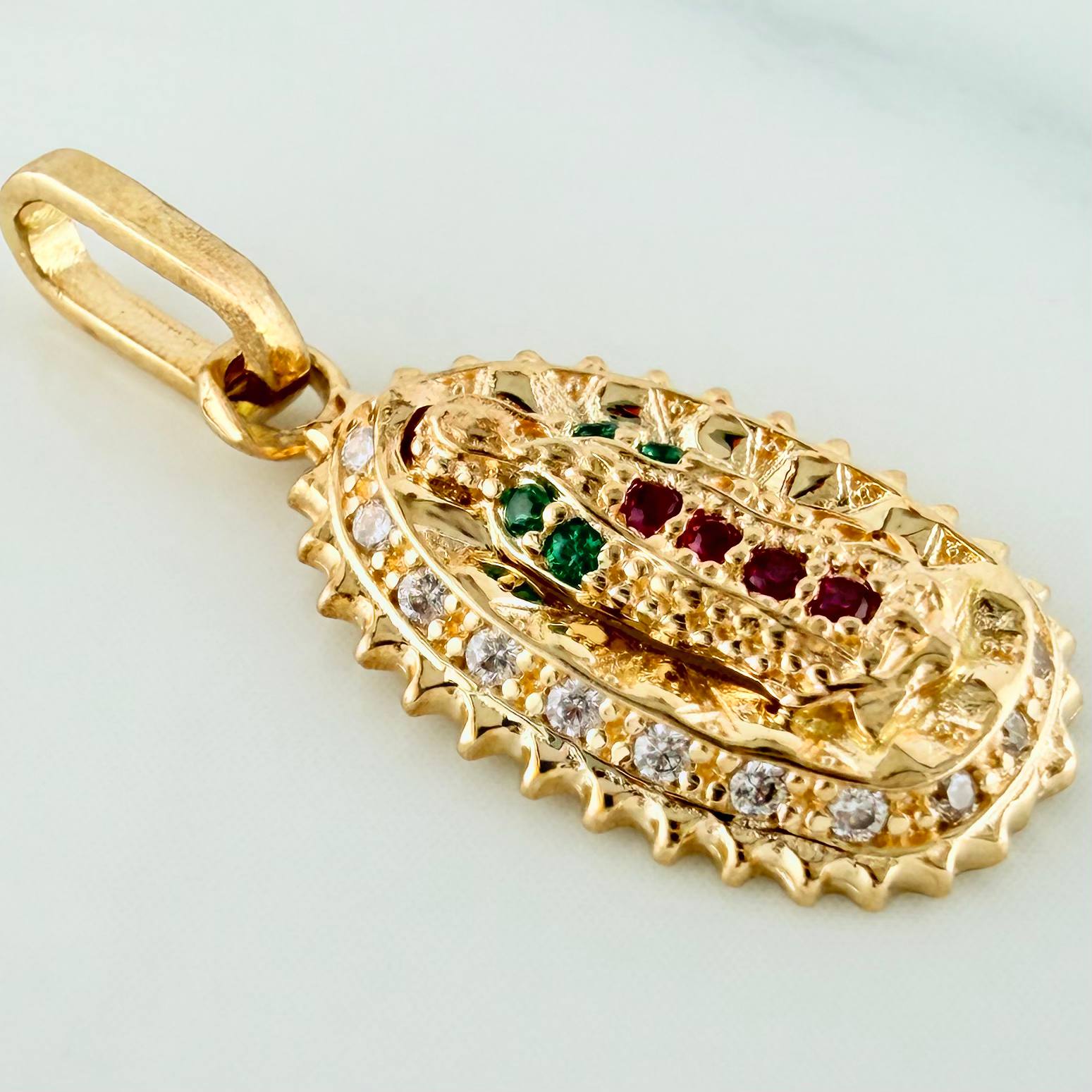 Dije Virgen Guadalupe 1.5 g / 2.3 cm Oro Amarillo 18K