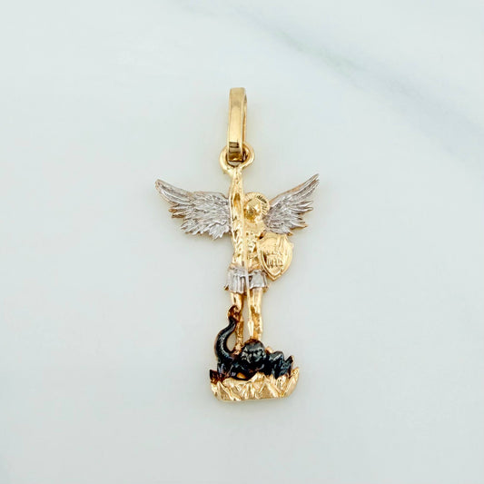Dije San Miguel Arcangel 1.6 g / 2.8 cm Tres Oros Amarillo Blanco Negro 18K
