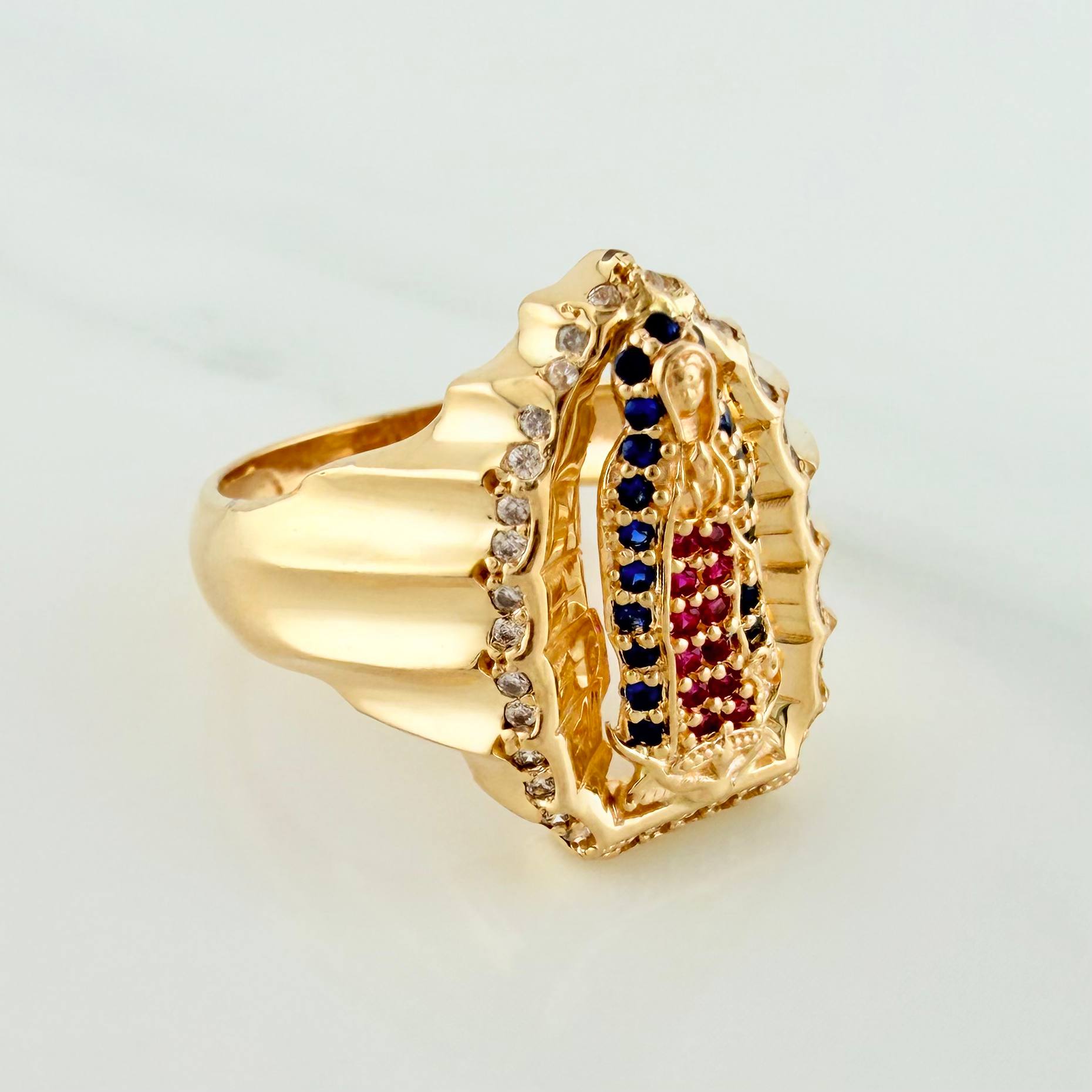 Anillo Virgen Guadalupe 8.2 g / T8 1/2 Oro Amarillo 18K
