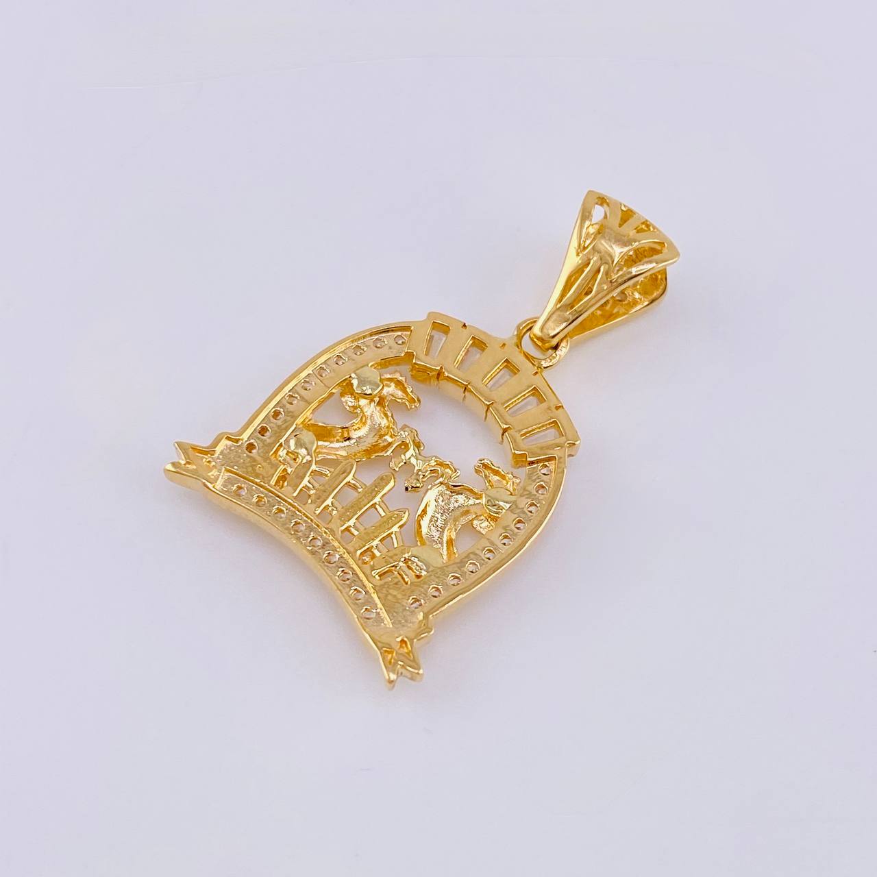 Dije Herradura Caballos 3.25 g / 2.8 cm Oro Amarillo 18K