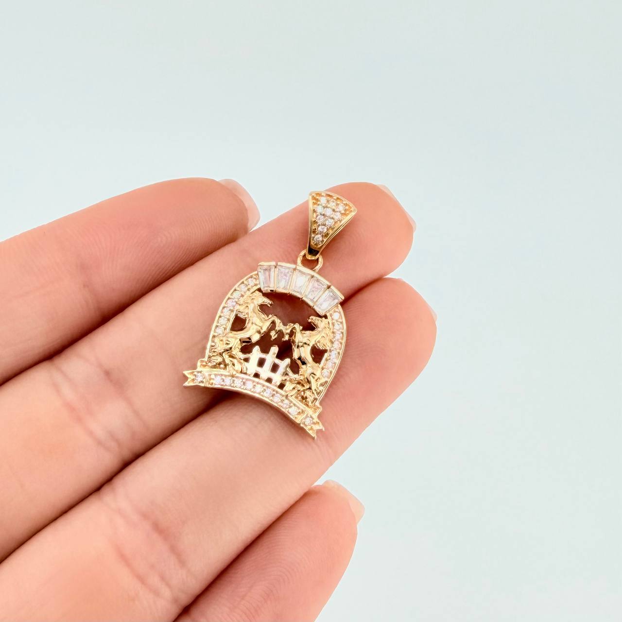 Dije Herradura Caballos 3.25 g / 2.8 cm Oro Amarillo 18K