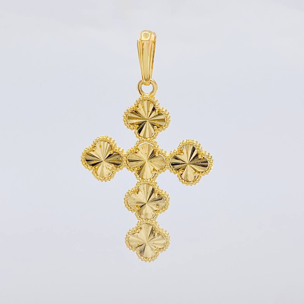 Dije Cruz Trebol 6.45 g / 5 cm Oro Amarillo 18K