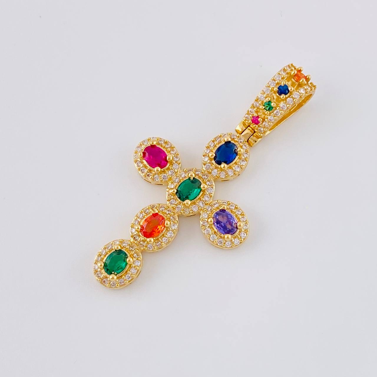 Dije Cruz Tupida 5.9 g / 4.3 cm Oro Amarillo 18K