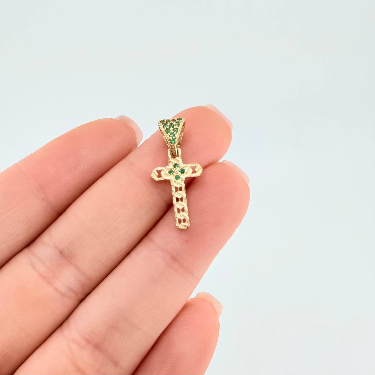 Dije Cruz 1.15 g / 2.2 cm Oro Amarillo 18K