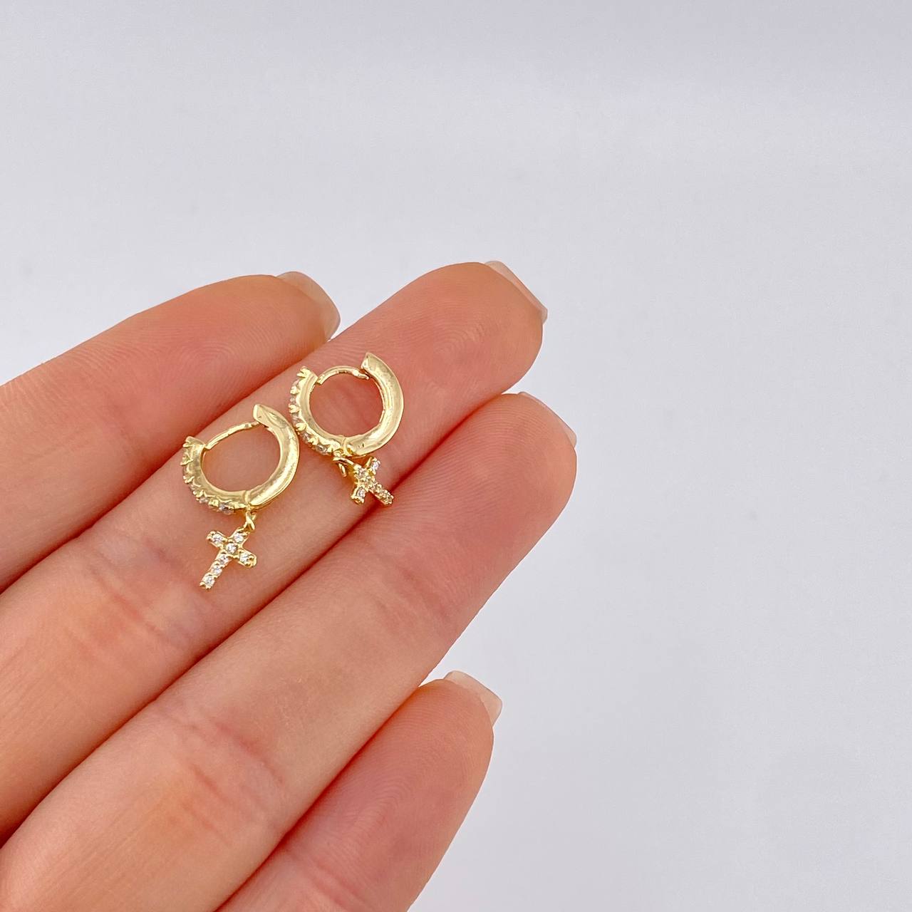 Candongas Cruz Tupida 1.75 g / 1.8 cm Oro Amarillo 18K