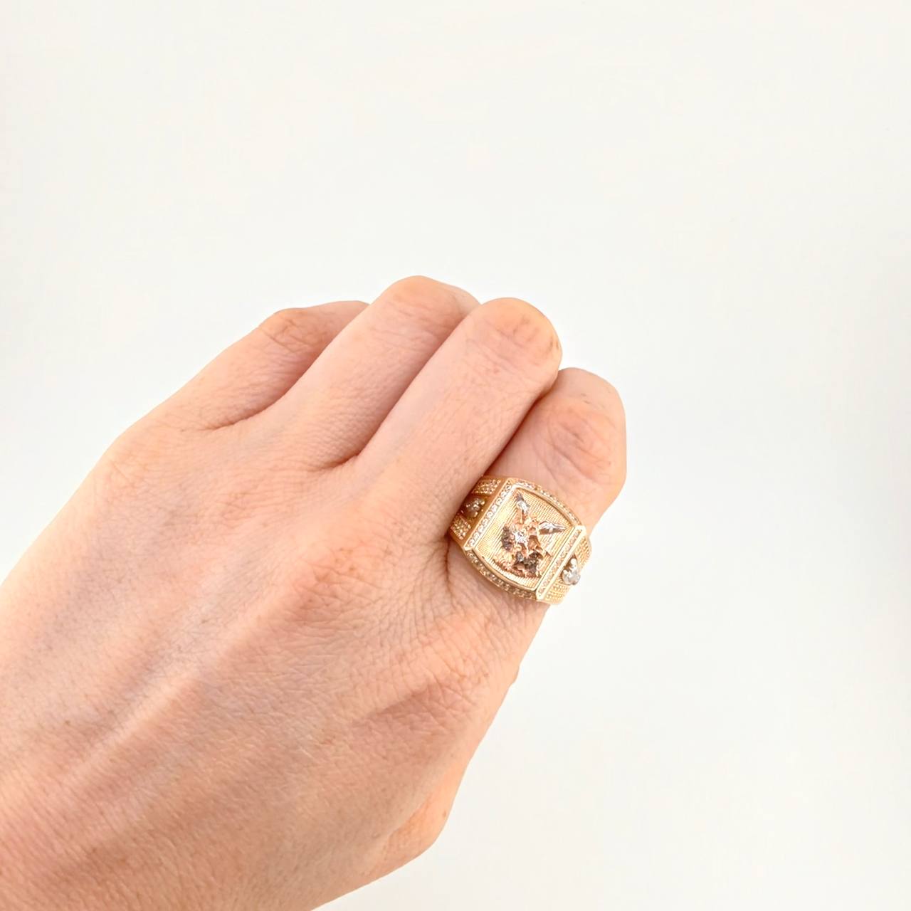Anillo San Miguel Arcangel 8 g / T9 Tres Oros 18K
