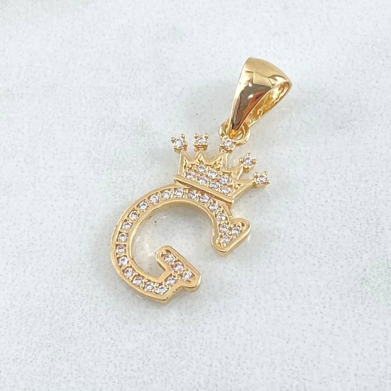 Dije Corona Letra G 1.7gr / 2.6cm / Oro Amarillo 18K ©