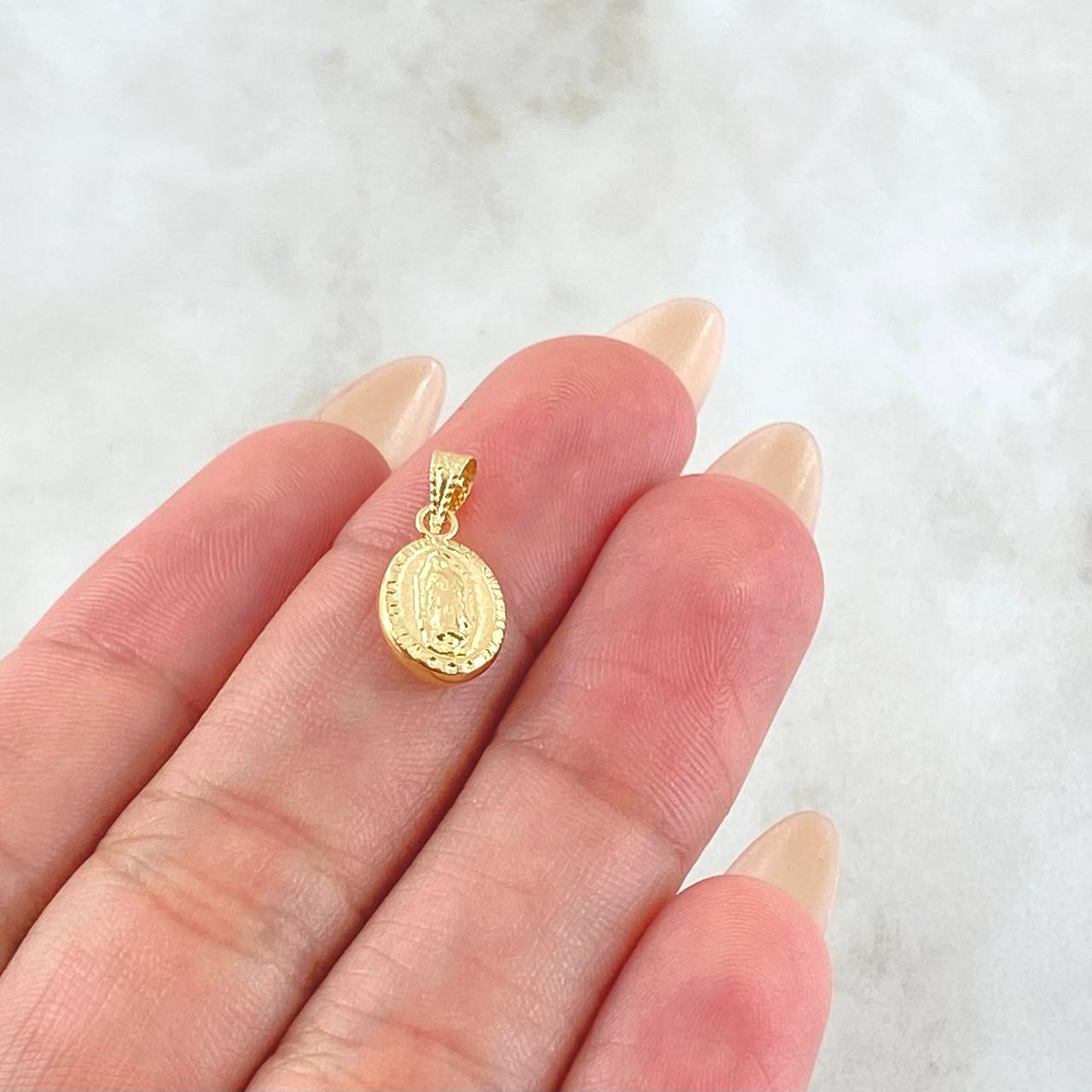 Dije Virgen de Guadalupe 0.45gr / 1.7cm / Oro Amarillo 18K