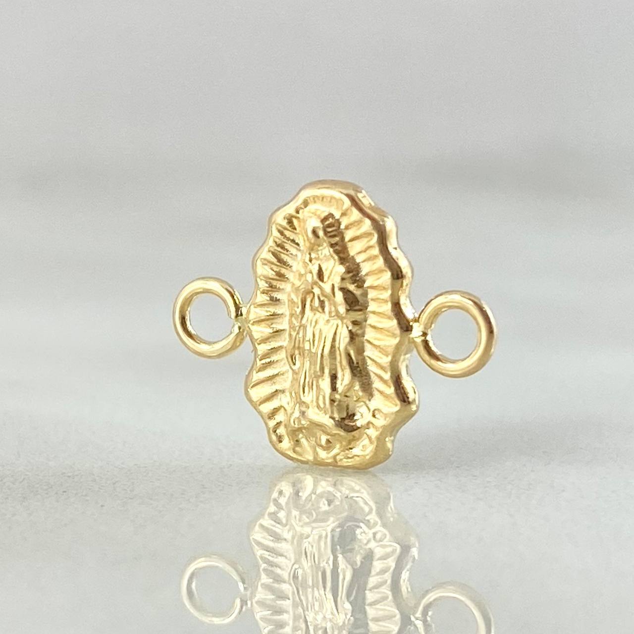 Herraje Silueta Virgen Guadalupe 0.45gr / 1.3cm / Oro Amarillo 18K ©