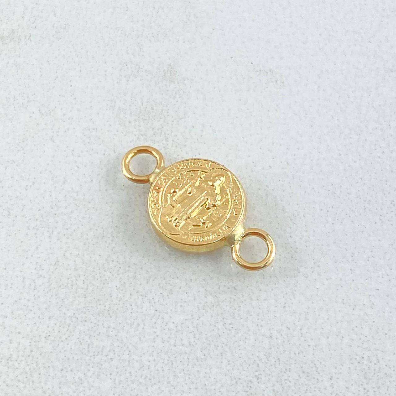 Herraje San Benito 0.45gr / 1.6cm / Oro Amarillo 18K