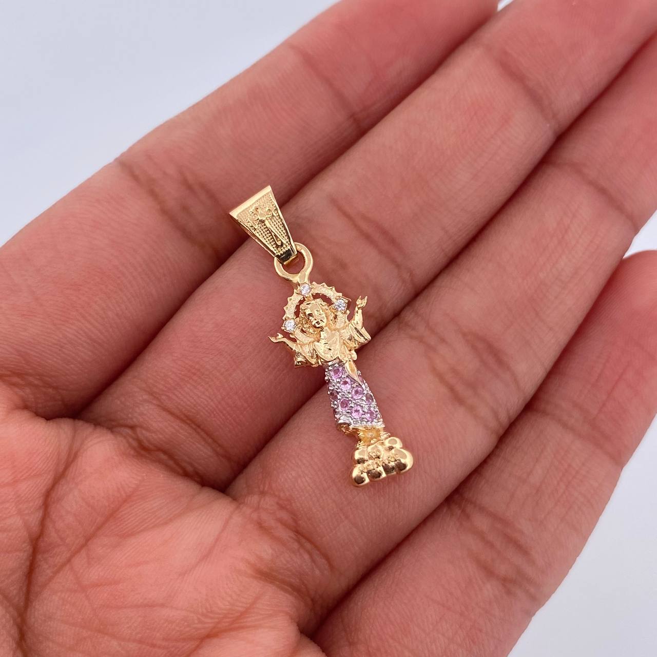 Dije Divino Niño 1.8gr / 3cm / Circones Rosados Blancos Dos Oros Amarillo Blanco 18K $