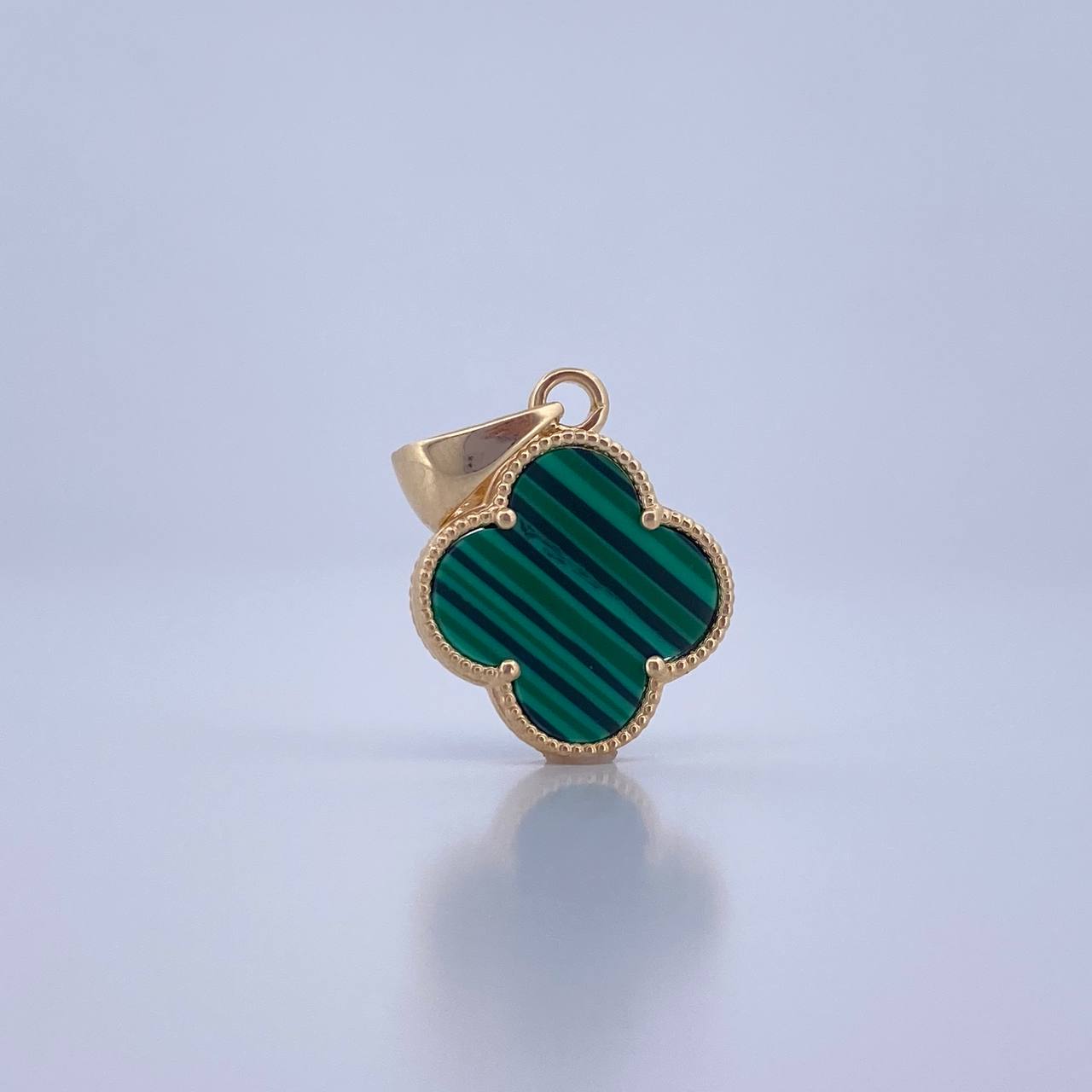 Dije Trebol 1.7gr / 2.4cm / Malaquita Verde Oro Amarillo Nac.Esp. 18K &