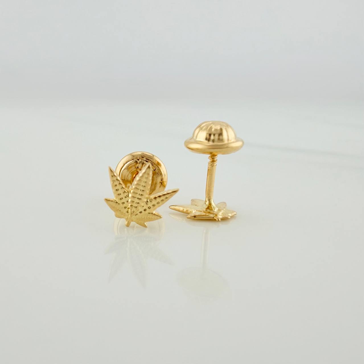 Topos Hoja 0.75gr / 6.4mm Oro Amarillo 18K &