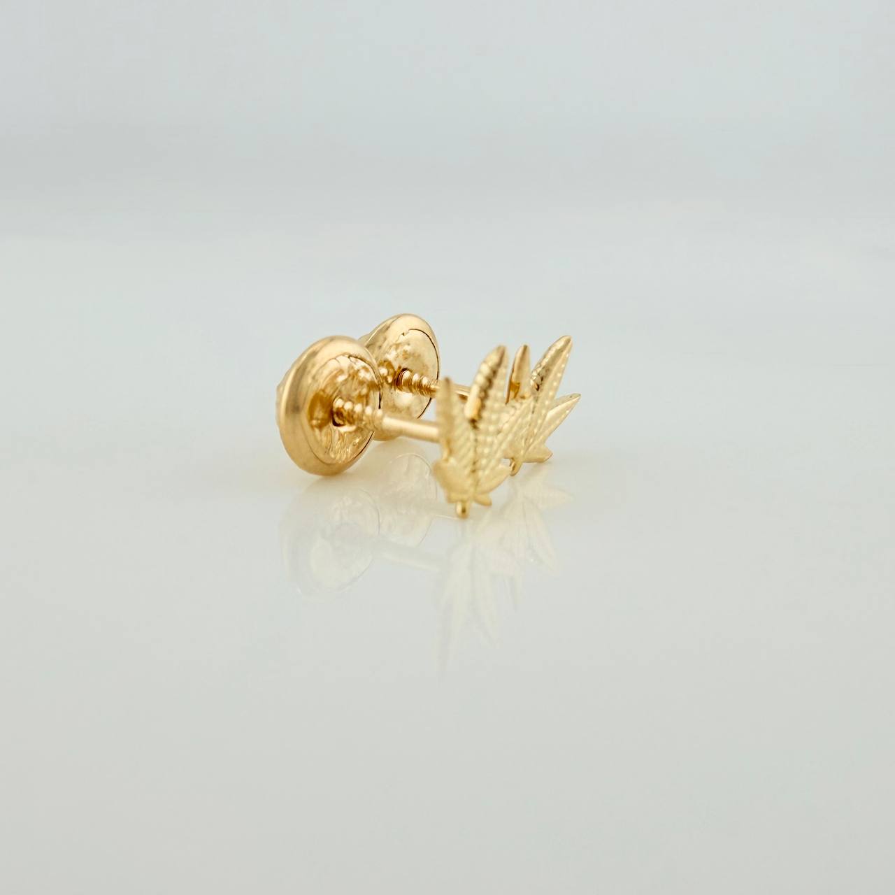 Topos Hoja 0.75gr / 6.4mm Oro Amarillo 18K &