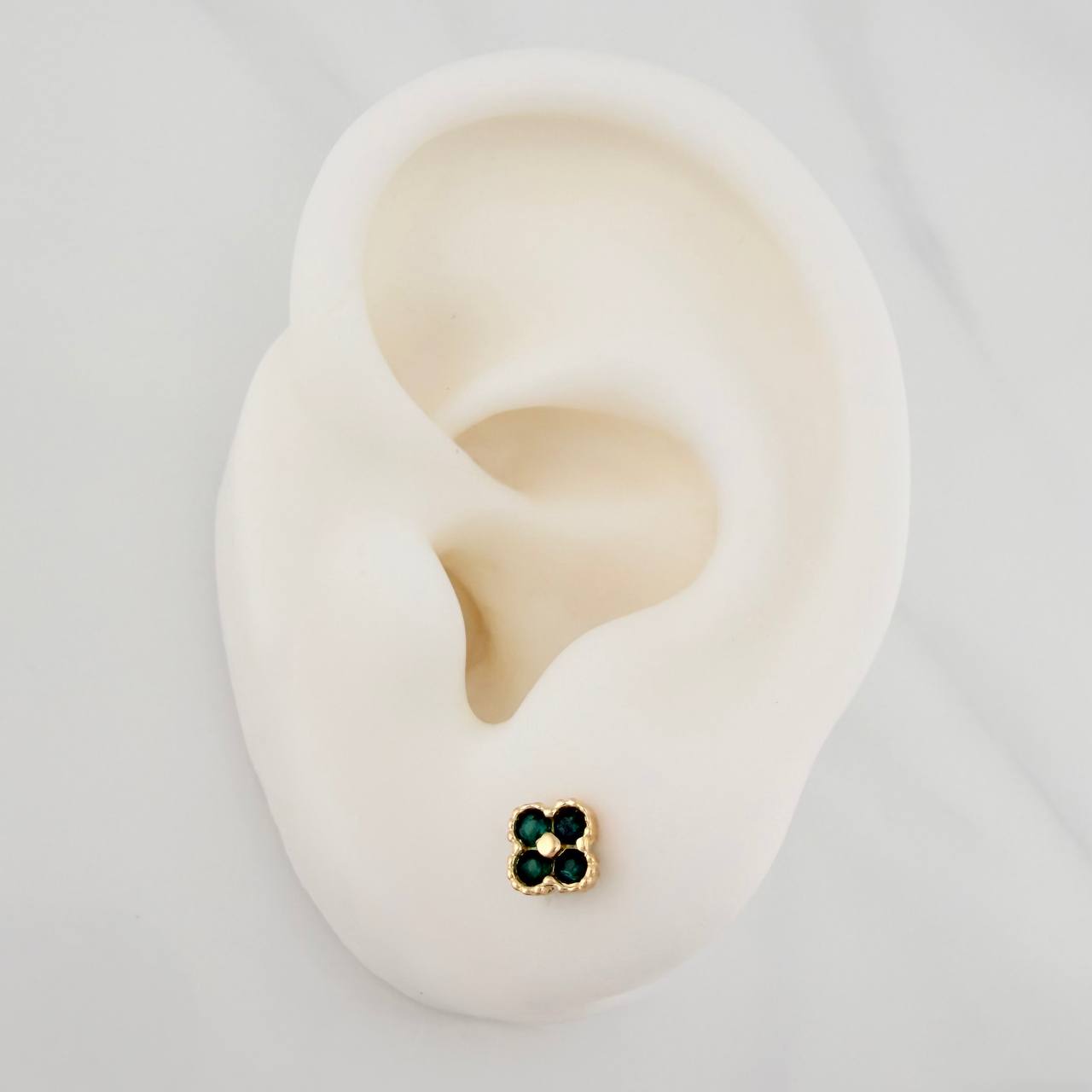 Topos Trebol 1.1gr / 4.9mm Oro Amarillo 18K &