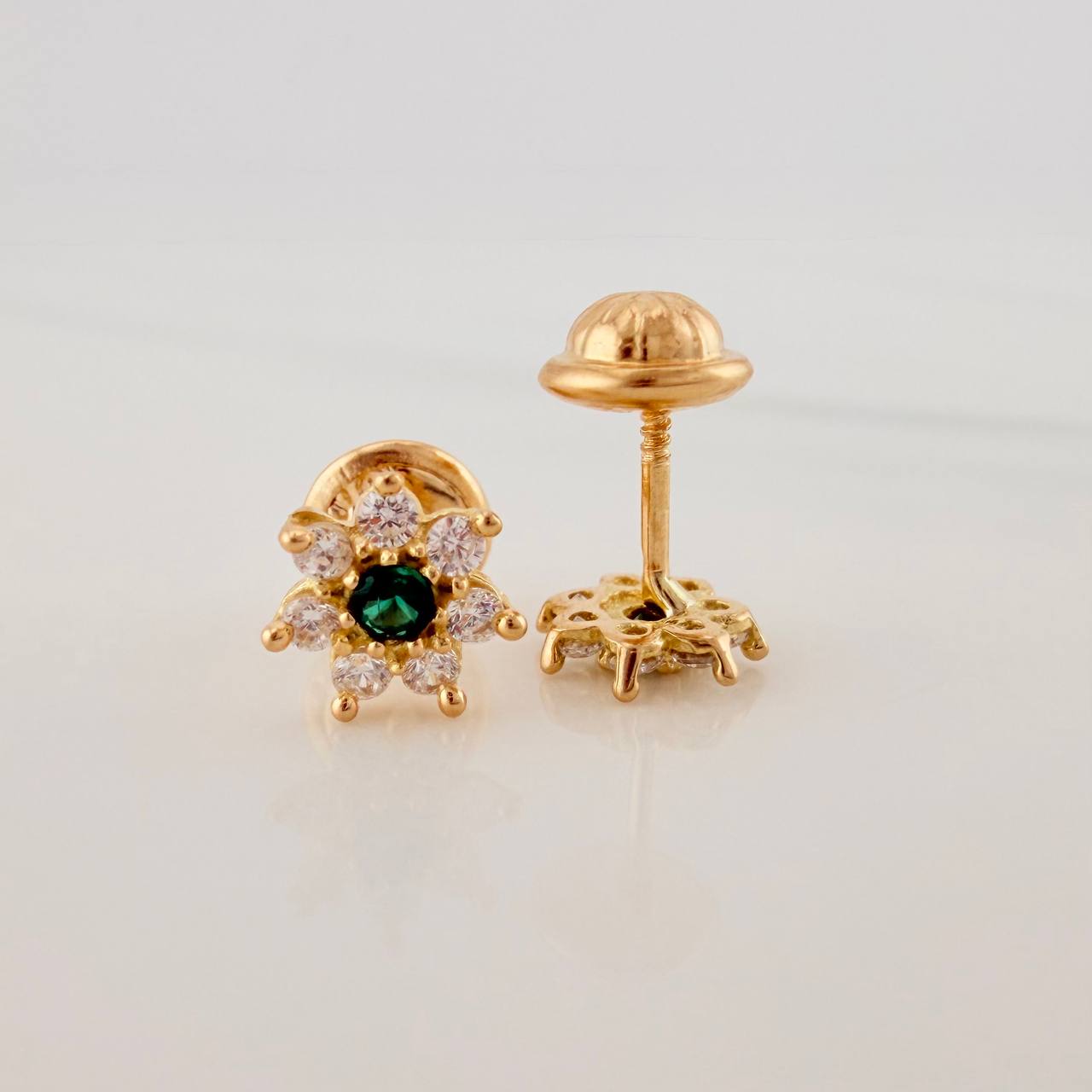 Topos Flor Petalos 0.9gr / 6mm Oro Amarillo 18K &