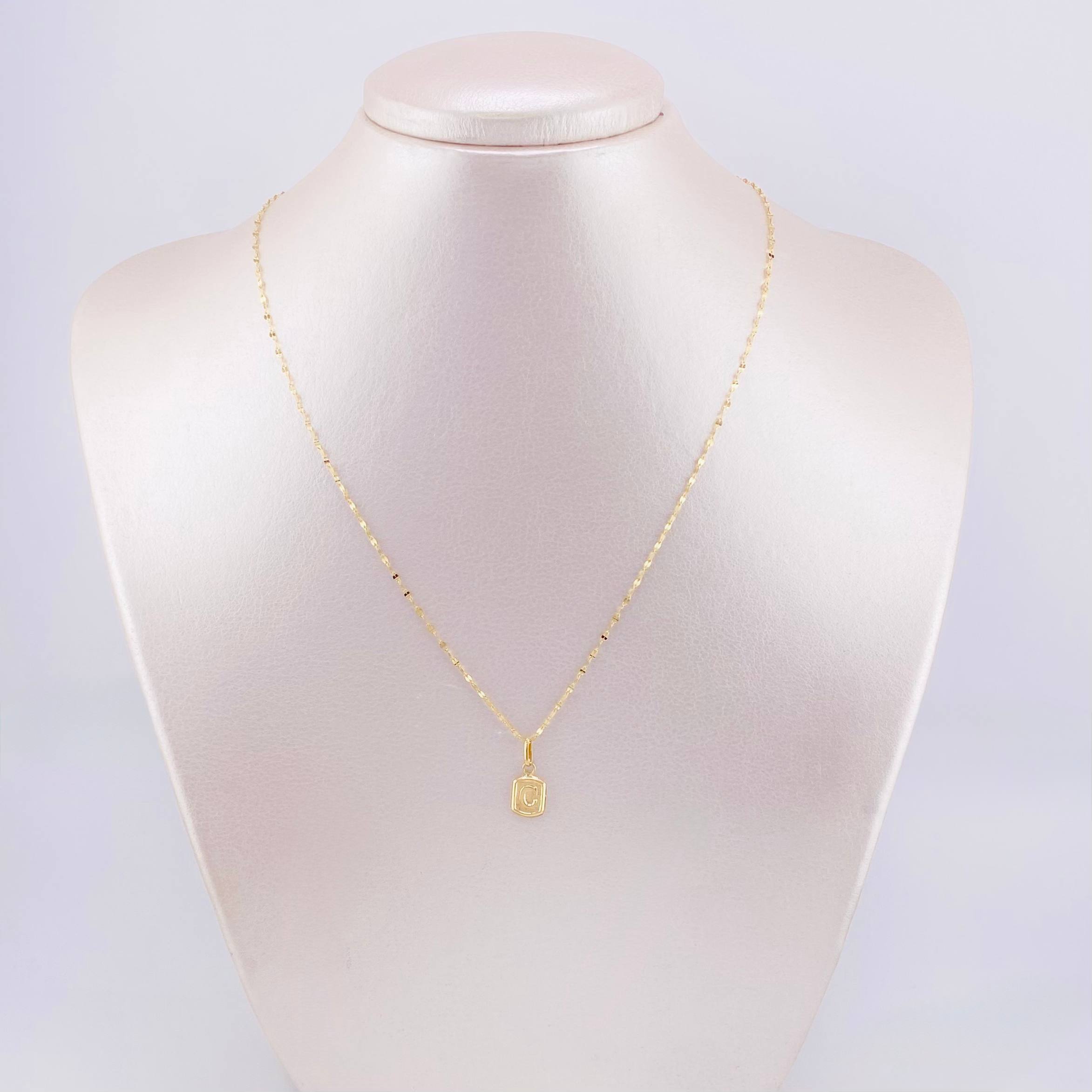 Set Cadena y Dije Flor Espejo + Letra C 1.4gr / 45cm / 1.3mm Oro Amarillo 18K (Oferta) *