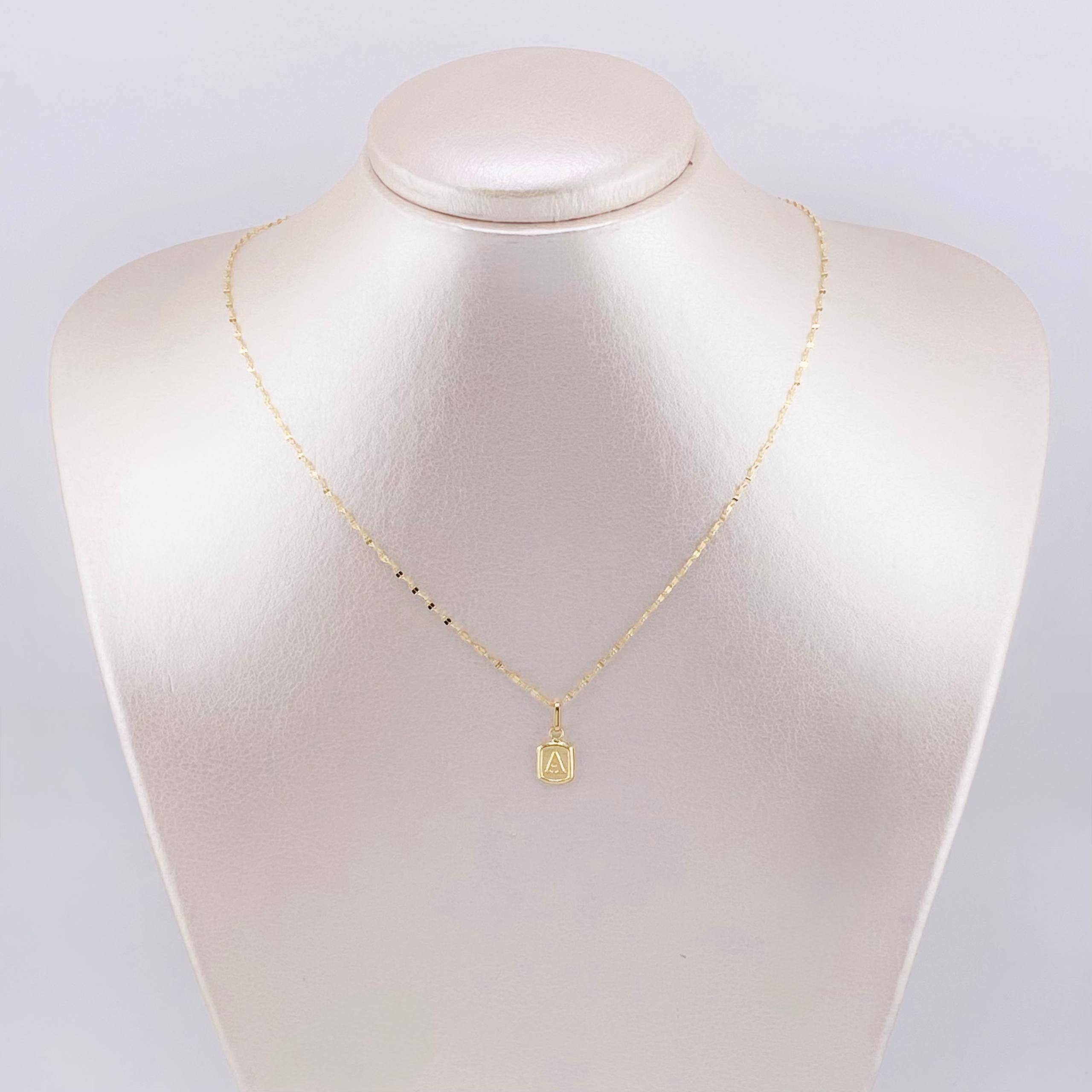 Set Cadena y Dije Flor Espejo + Letra A 1.4gr / 45cm / 1.3mm Oro Amarillo 18K (Oferta) *