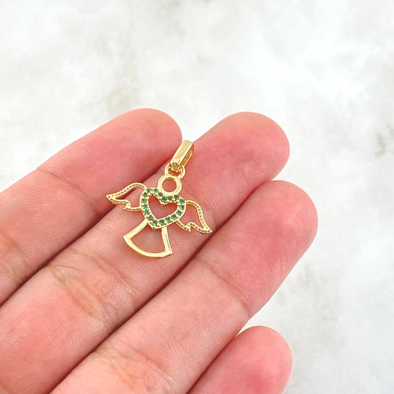 Dije Angel Silueta Corazon 1.55gr / 2.2cm / Circones Verdes Oro Amarillo 18K ©