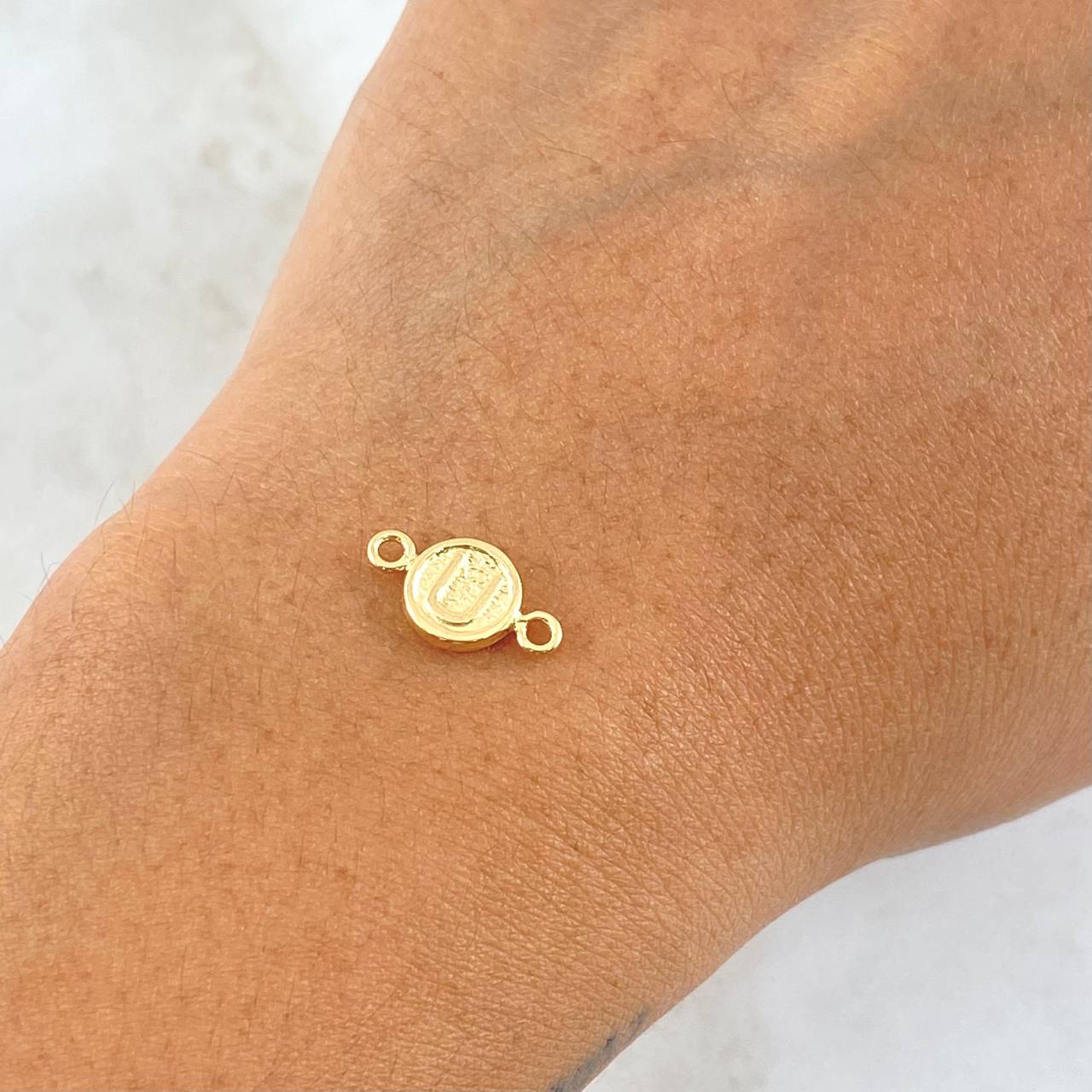 Herraje Letra U 0.35gr / 1.4cm-Circular Oro Amarillo 18K