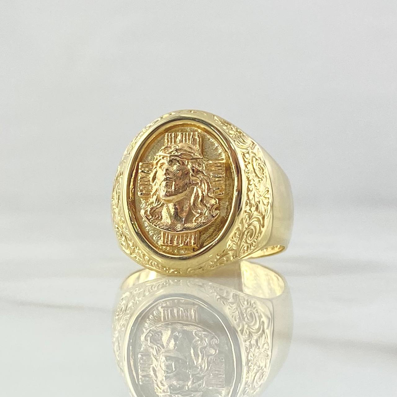 Anillo Sello Rostro Jesus 5.75gr / T8 / Oro Amarillo 18K ©