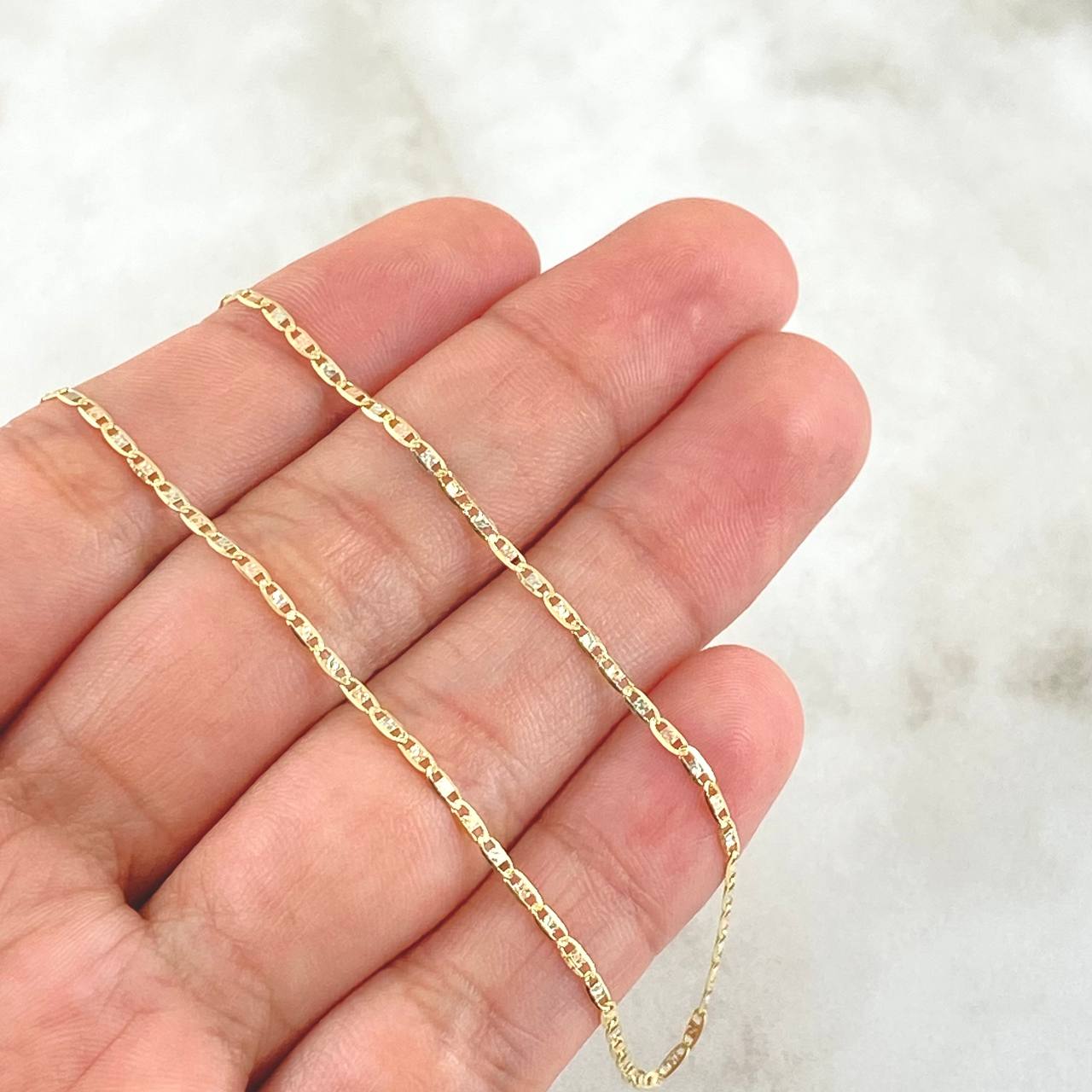 Cadena Plana 1.95gr / 50cm / 1.5mm Diamantada Tres Oros +3 18K
