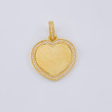 Dije Placa Corazón Bordeado 6.1 g / 3 cm Oro Amarillo 18K