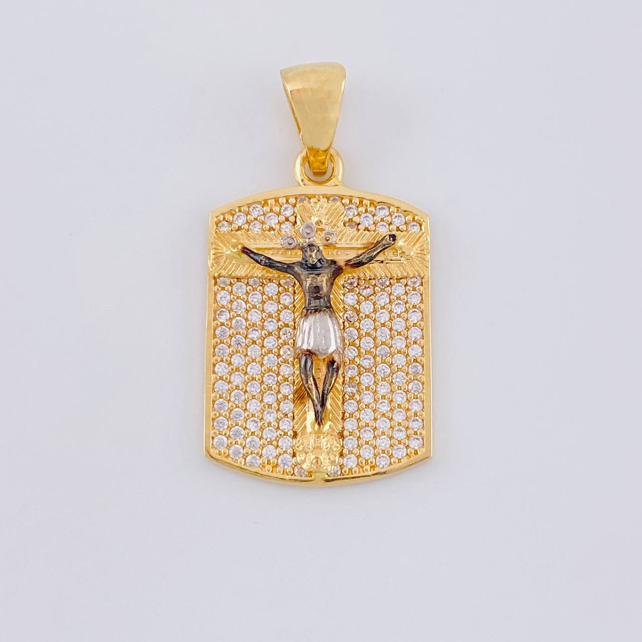 Dije Placa Cristo Señor De Los Milagros 4.4 g / 3 cm Dos Oros Negro Amarillo 18K