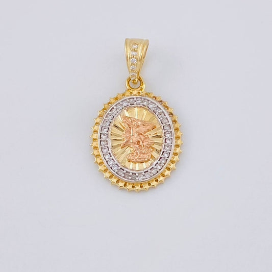 Dije San Miguel Arcangel 3 g / 2.5 cm Tres Oros 18K
