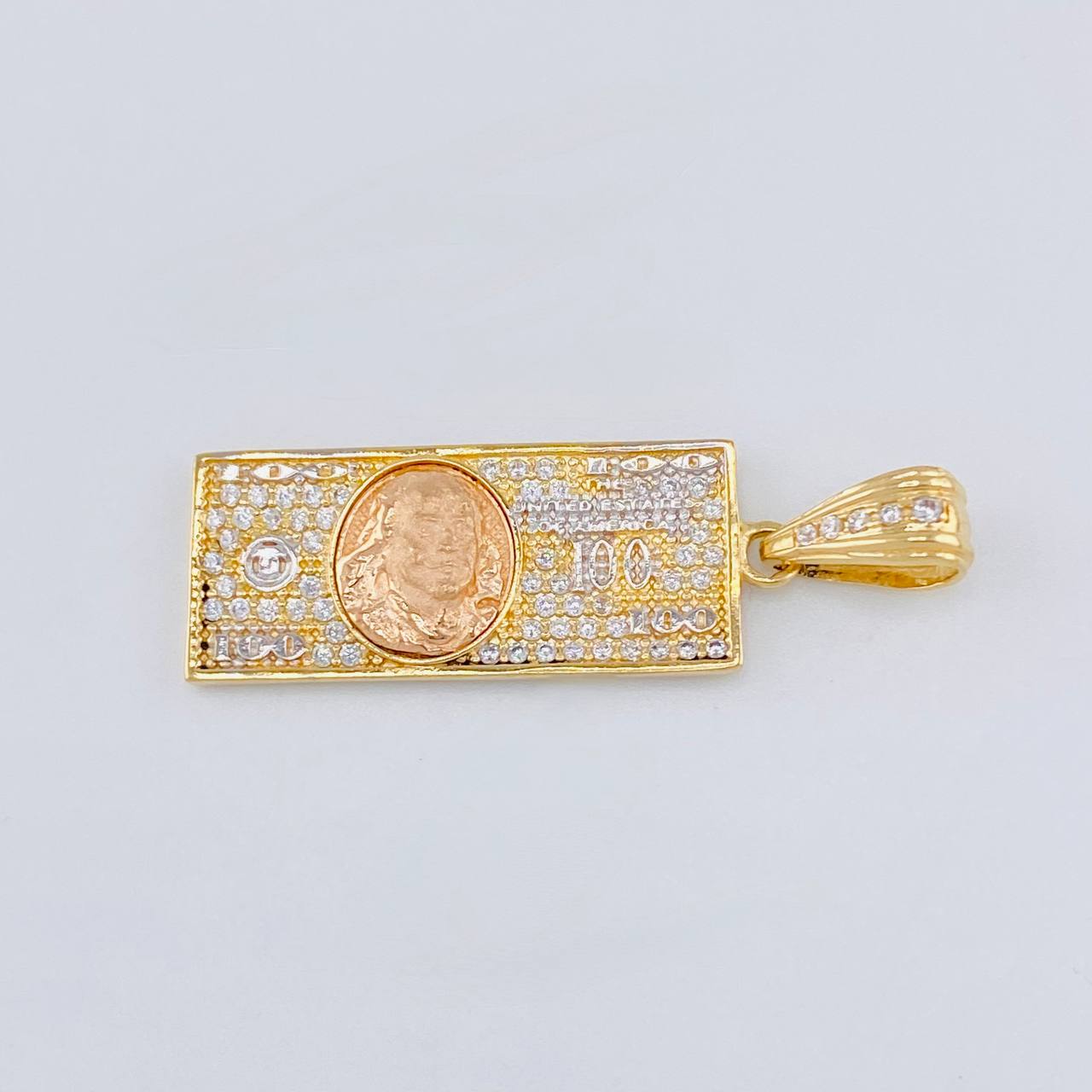 Dije Cien Dolares 3.35 g / 2 cm Tres Oros 18K