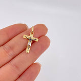 Dije Cristo Señor De Los Milagros 1.4 g / 2.7 cm Tres Oros 18K