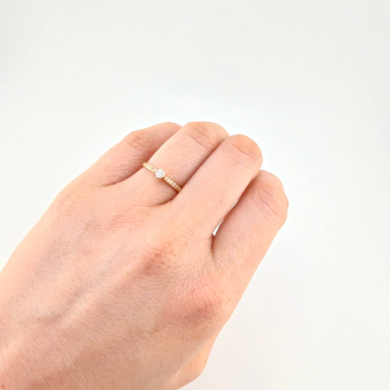 Anillo Solitario Cuatro Garras 2 g / T6 1/4 Oro Amarillo 18K