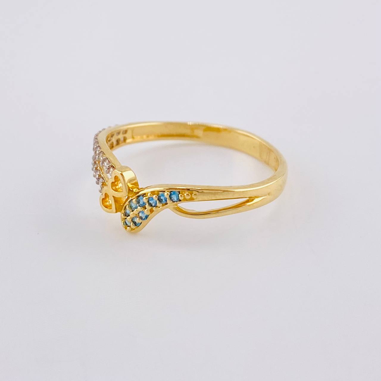 Anillo  Corazón Ala De Mariposa 1.9 g / T7 Oro Amarillo 18K