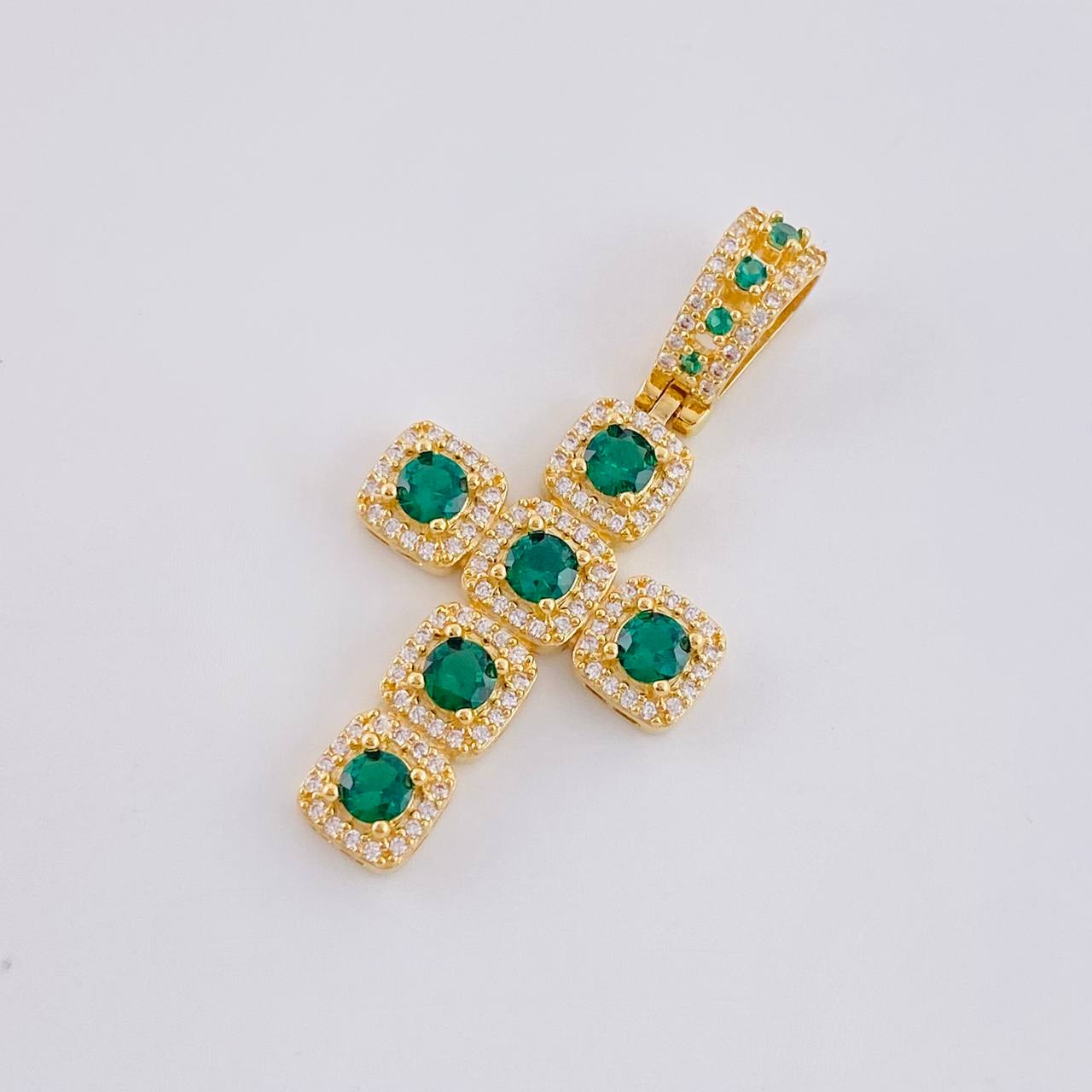 Dije Cruz Tupida 6.15 g / 4.2 cm Oro Amarillo 18K