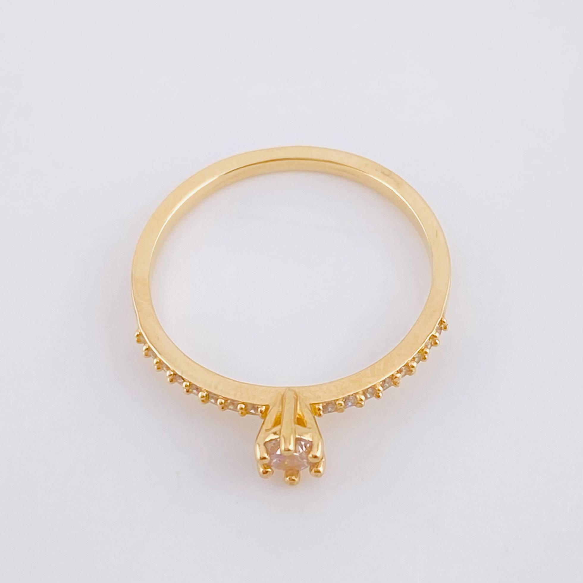 Anillo Solitario Línea Tupida 2.15 g / T8 Oro Amarillo 18K