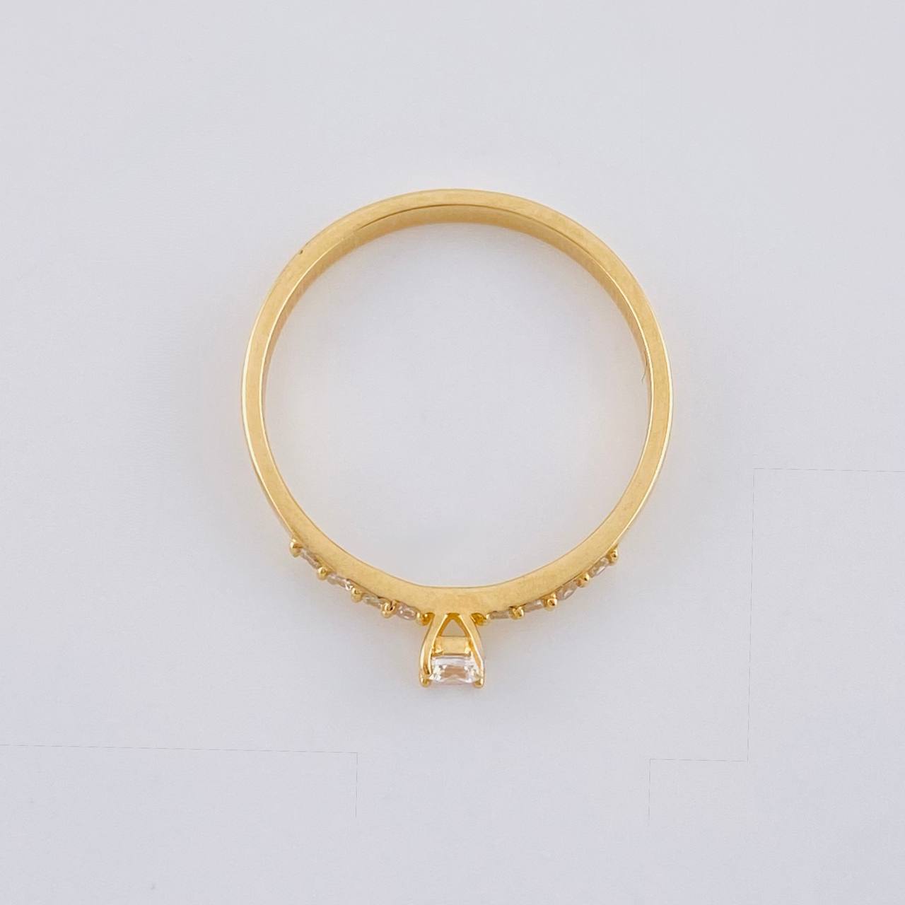 Anillo Solitario Cuatro Garras Tupido 1.9 g / T7 1/2 Oro Amarillo 18K