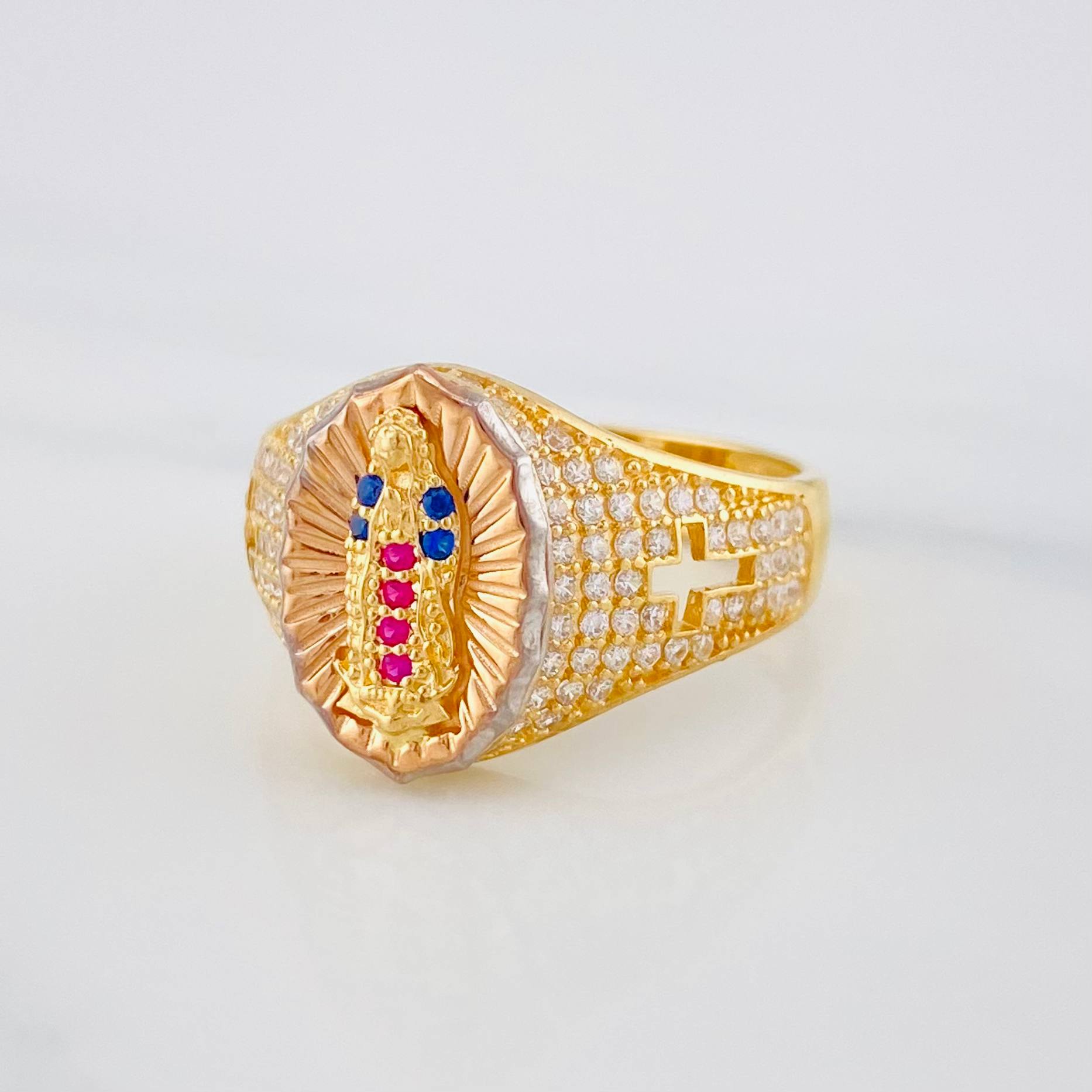 Anillo Virgen Guadalupe 4.7 g / T7 3/4 Tres Oros 18K