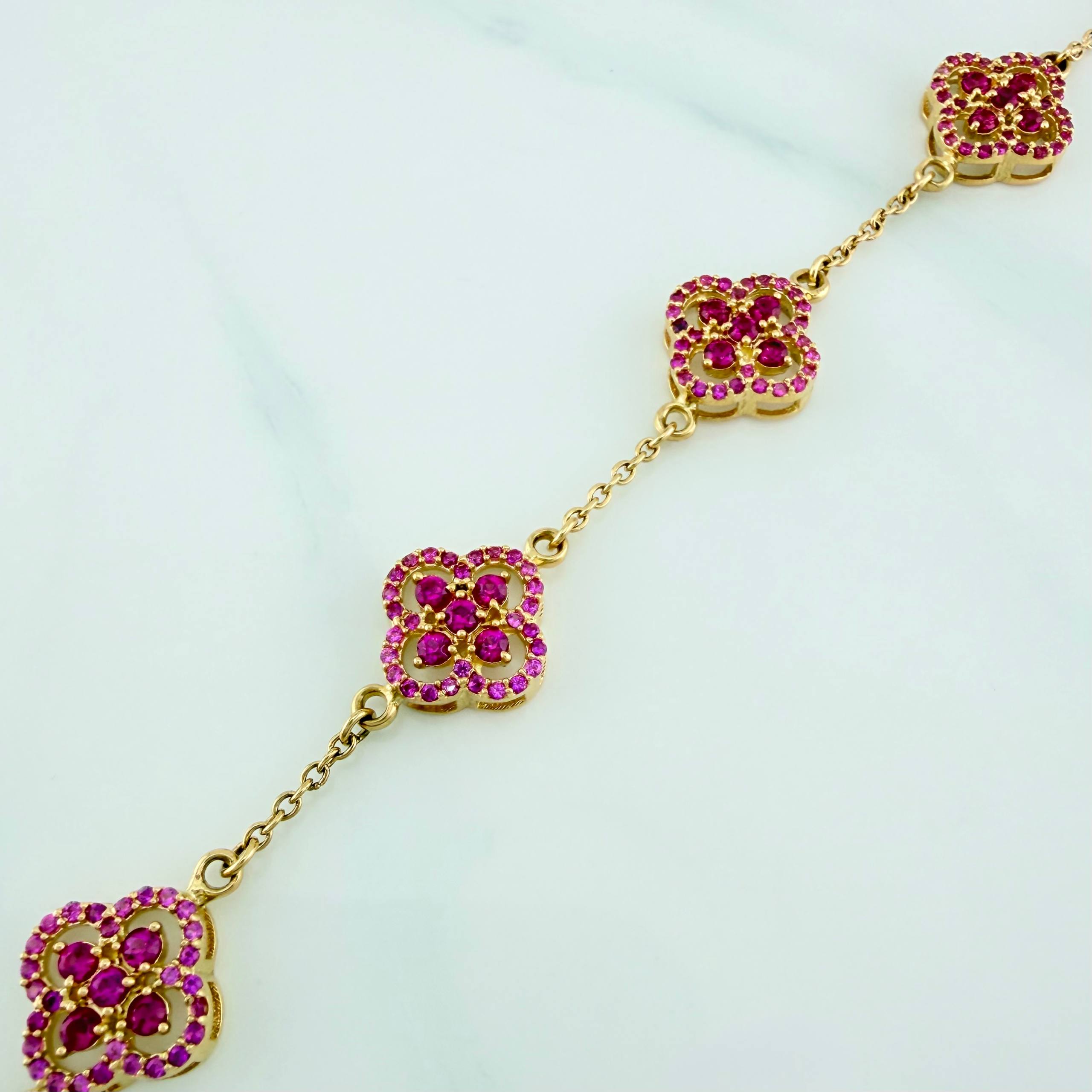 Pulso Trebol Aro Seguido 9.9 g / 19 cm / 1.4 mm Oro Amarillo 18K