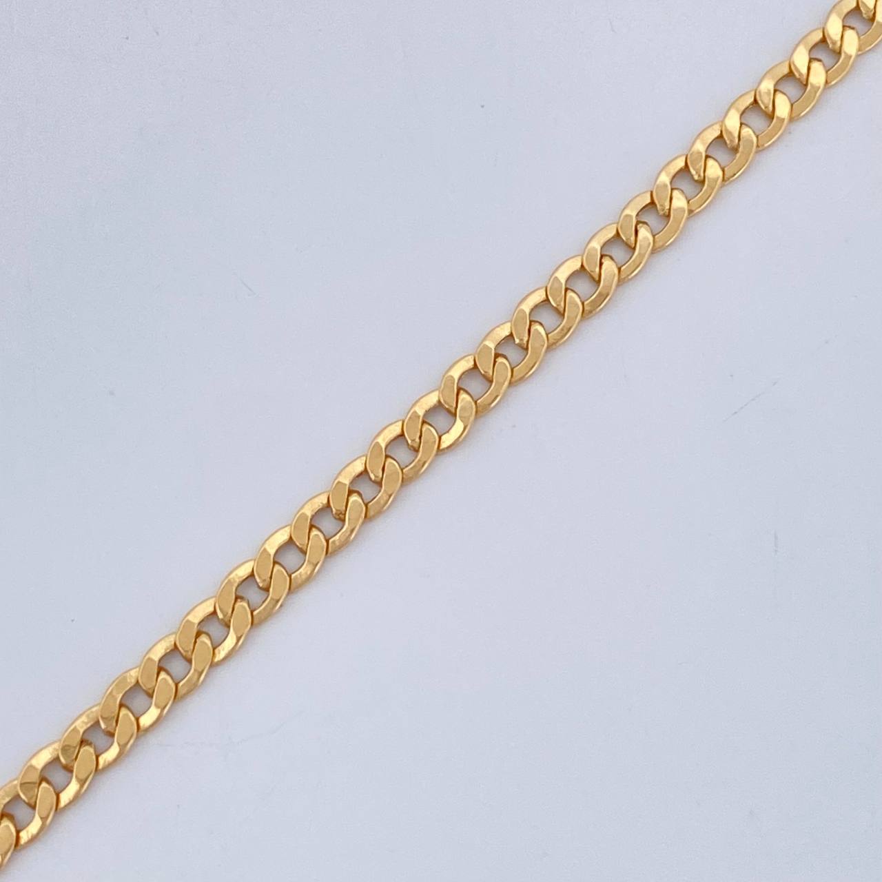 Pulso Cubana 1.55gr / 19cm / Oro Amarillo +1 18K &