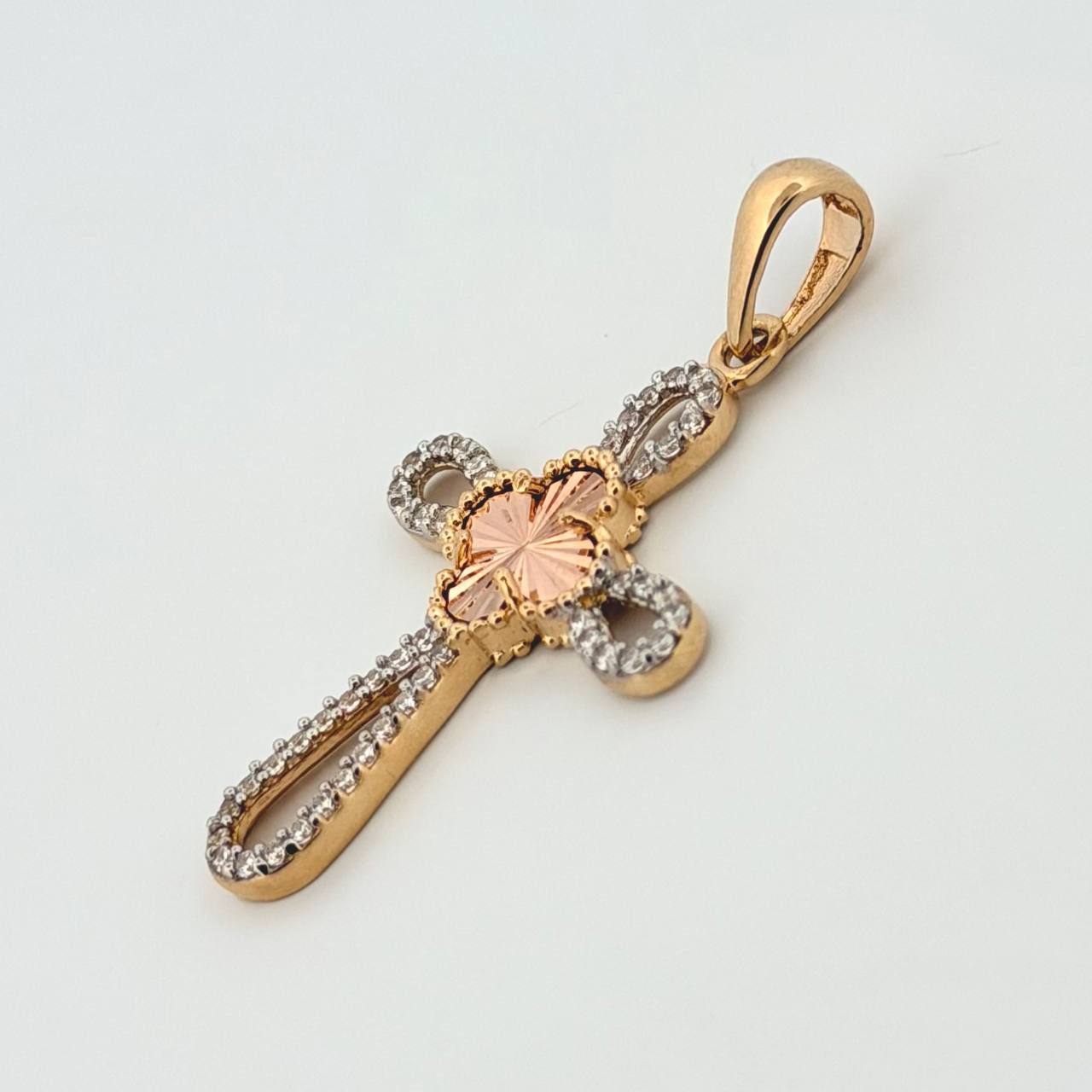 Dije Cruz Trebol 2.1gr / 3.5cm / Dos Oros Amarillo Rosa Nac.Esp. 18K